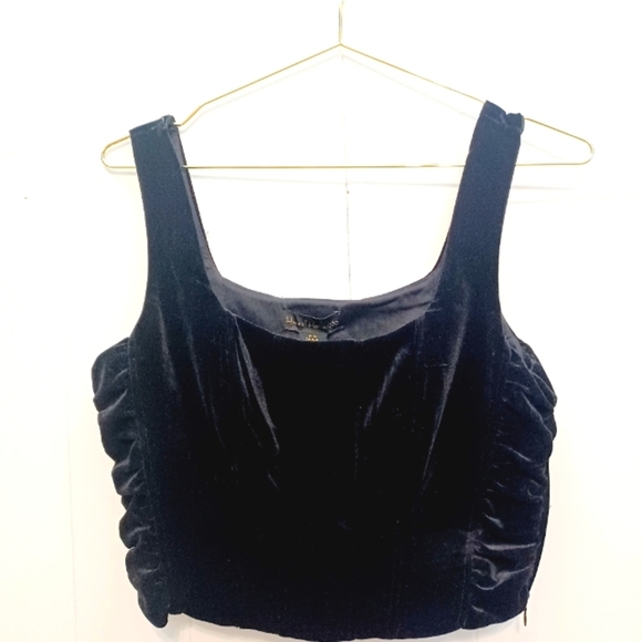 House of Harlow 1960 Tops - House OF HARLOW 1960 Cropped Velevet Zippered Top